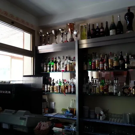 Jolanda 2* Diano Marina