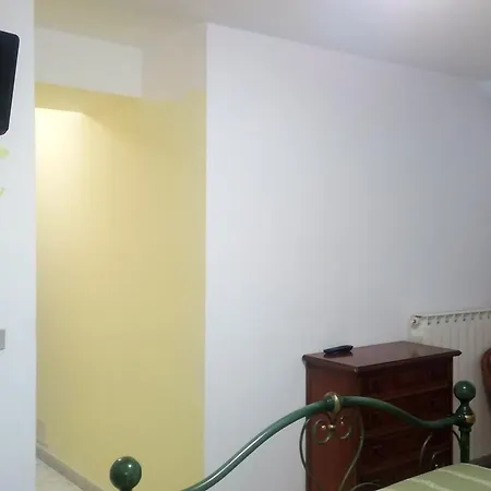 Szálloda Jolanda 2*