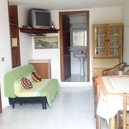 Szálloda Jolanda 2*