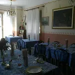 Jolanda 2* Diano Marina