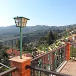 Hotel Jolanda 2*