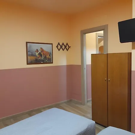 Jolanda Hotel